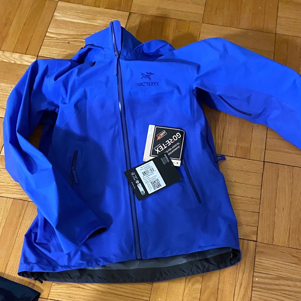 Arc'teryx Beta AR Waterproof Gore-Tex Jacket